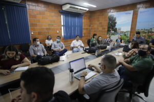 Governo do Amazonas e Prefeitura de Manaus alinham detalhes de convênio para implantação de ônibus elétrico