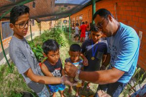 Imagem da notícia - Governo do Amazonas promove atividade de educação ambiental no Prosamim