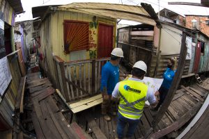 Imagem da notícia - Governo do Estado realiza levantamento de imóveis extras na área de intervenção do Prosamim, no Igarapé do 40