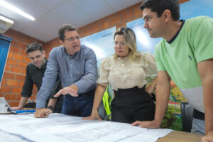 Imagem da notícia - UGPE apresenta projeto do novo Hospital Geral de Nhamundá à Prefeitura do município